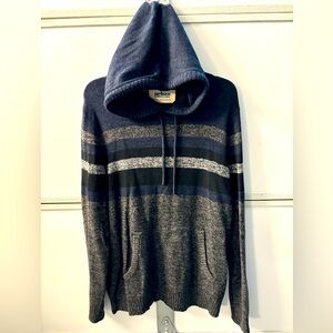 Men’s knitted hoodie
